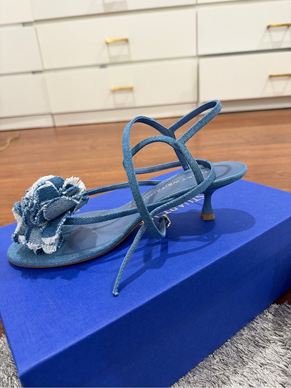 Stuart Weitzman Belize 50 Sandals
Vintage Denim - NWT